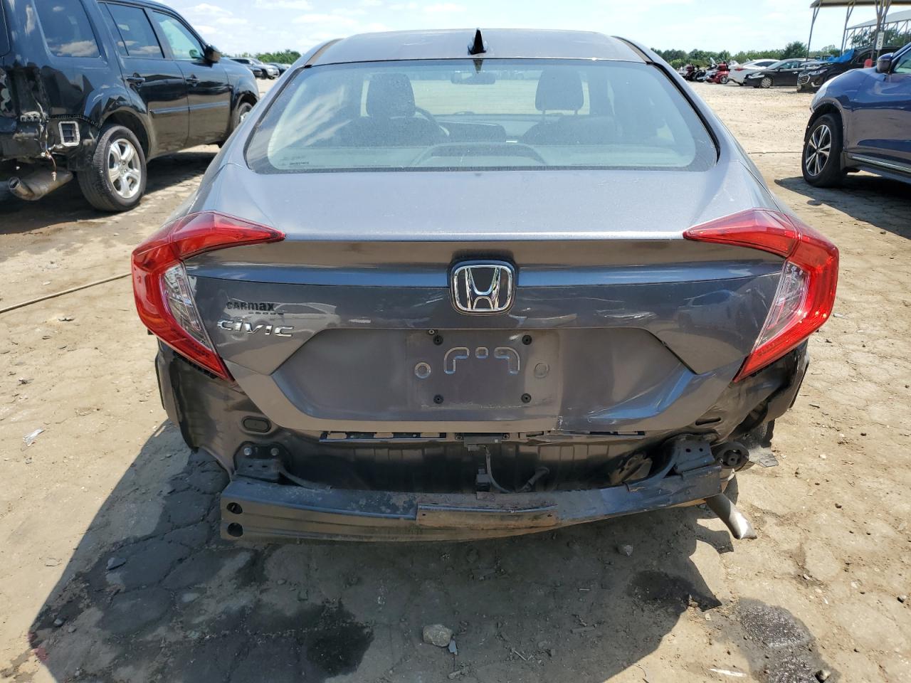 2HGFC2F72JH513637 2018 Honda Civic Ex