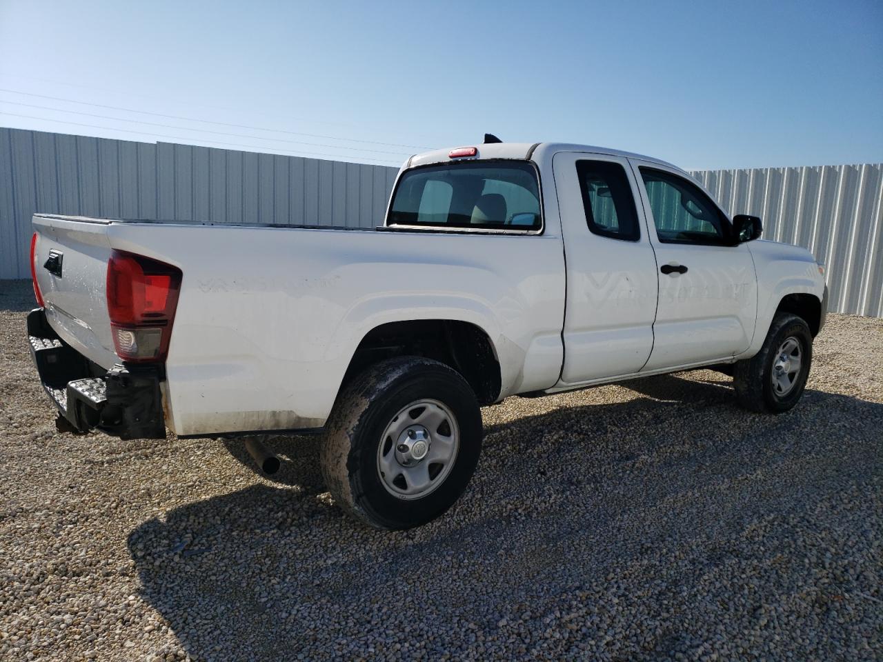 5TFRX5GN2JX107349 2018 Toyota Tacoma Access Cab