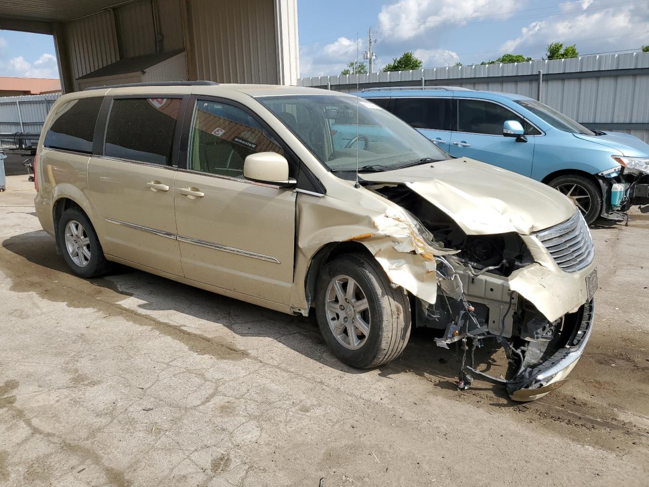 2A4RR5DG7BR727382 2011 Chrysler Town & Country Touring