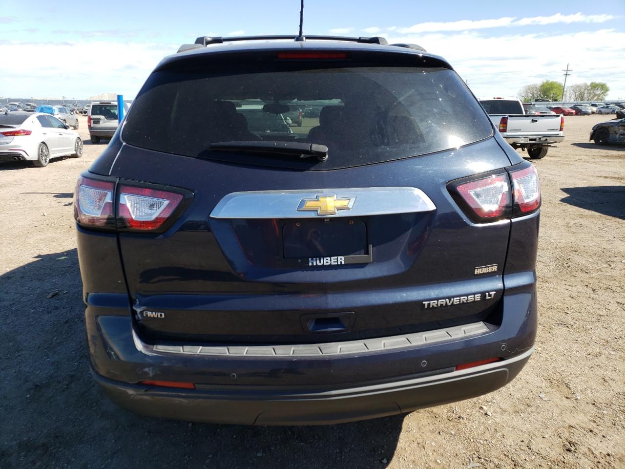 1GNKVGKD6FJ183529 2015 Chevrolet Traverse Lt