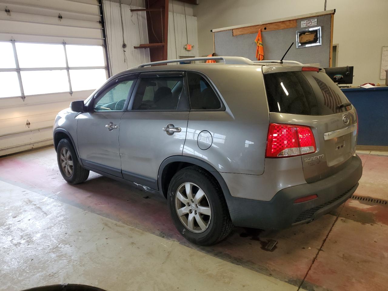 5XYKT4A28BG152029 2011 Kia Sorento Base