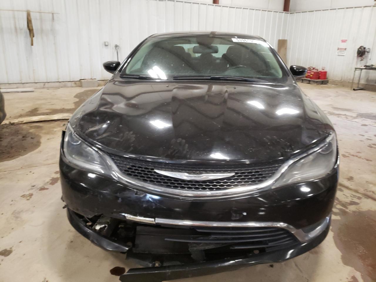 2015 Chrysler 200 Limited vin: 1C3CCCAB5FN639562