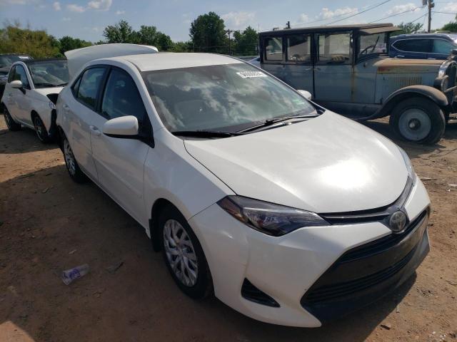 2018 Toyota Corolla L VIN: 5YFBURHE9JP778015 Lot: 56000624