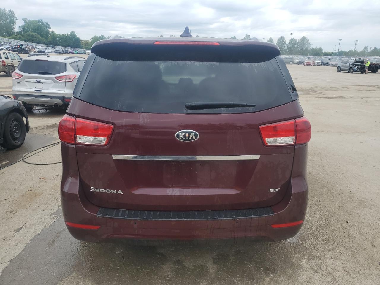 KNDMC5C15F6025699 2015 Kia Sedona Ex