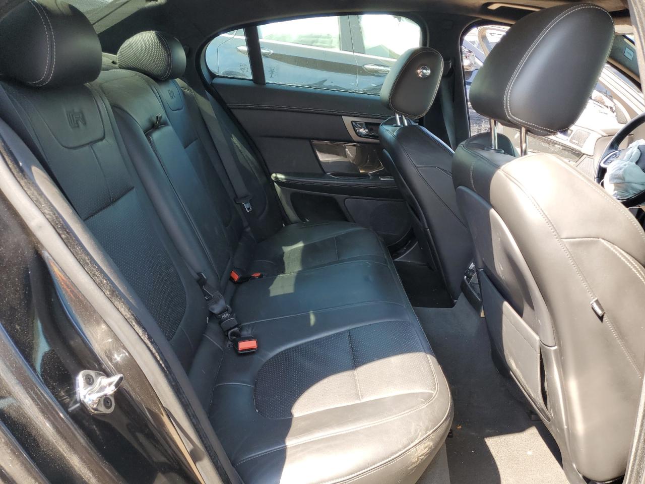 SAJWA8JCXDMS76359 2013 Jaguar Xf R+Speed