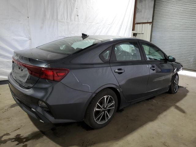 3KPF24AD4PE642137 Kia Forte LX 3