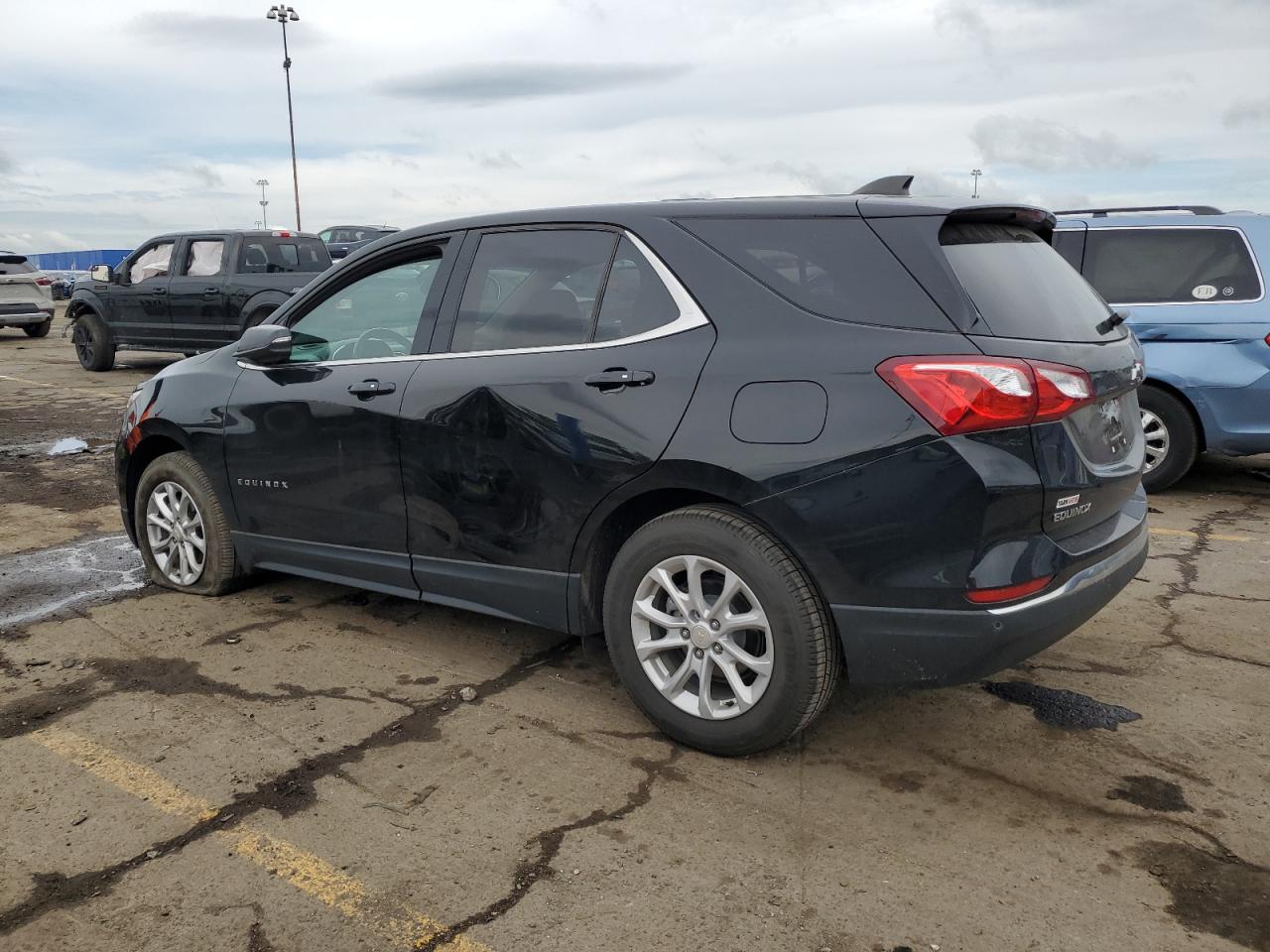 3GNAXJEV0KL375832 2019 Chevrolet Equinox Lt