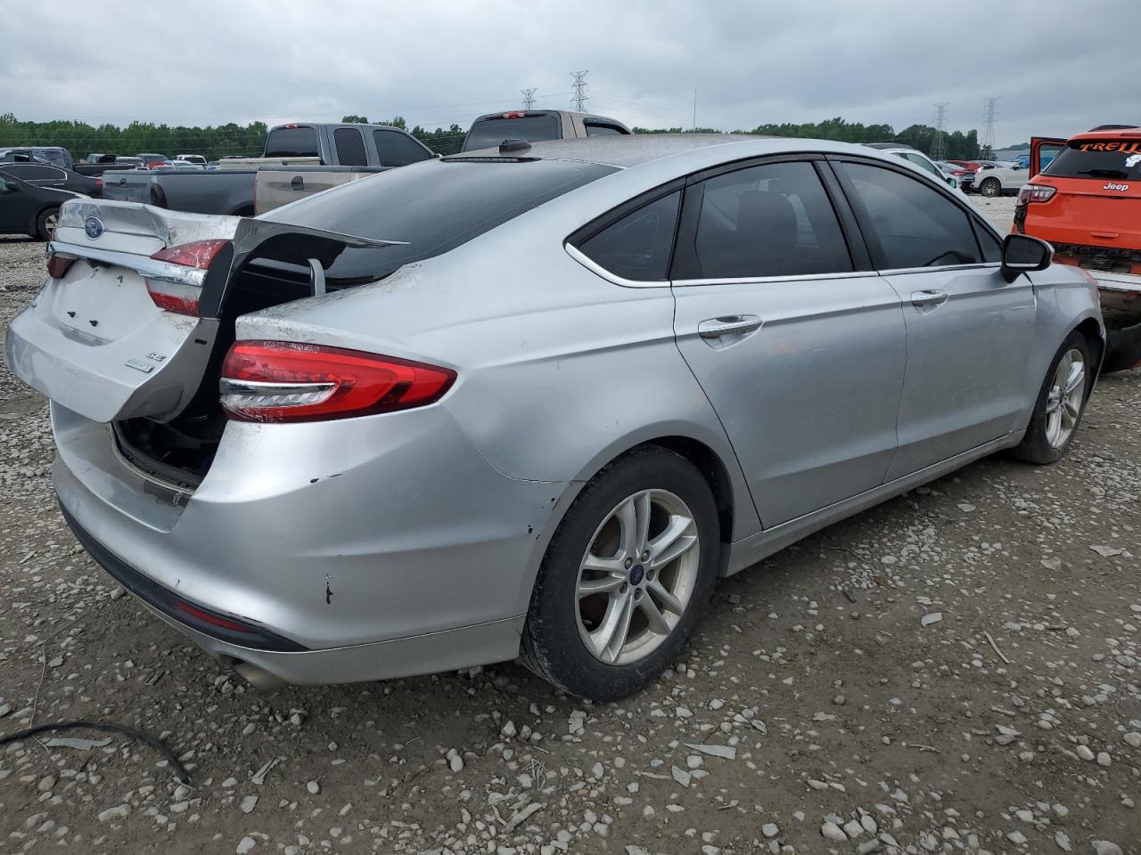 2018 Ford Fusion Se vin: 3FA6P0HD5JR190074