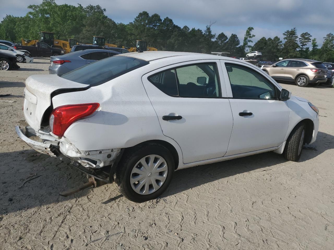 3N1CN7AP9JL835105 2018 Nissan Versa S