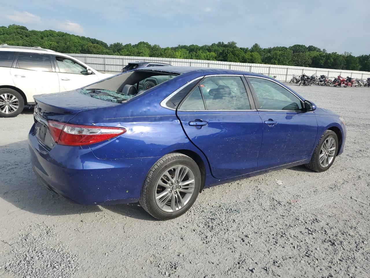 4T1BF1FK2GU598502 2016 Toyota Camry Le