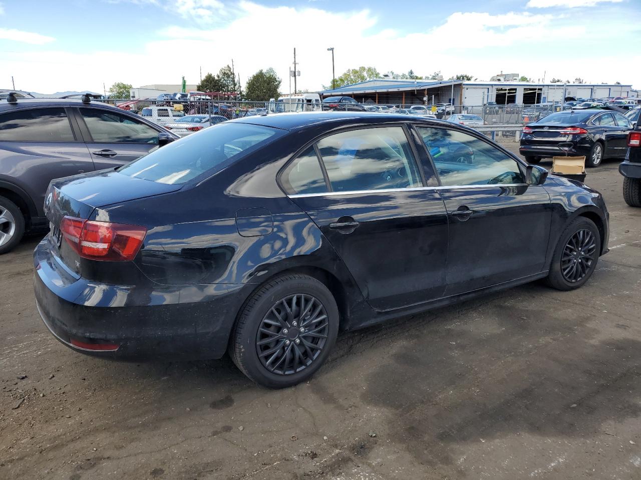 3VW2B7AJ0HM335445 2017 Volkswagen Jetta S