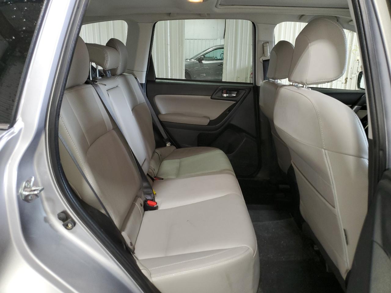 JF2SJAJC1HH402077 2017 Subaru Forester 2.5I Limited