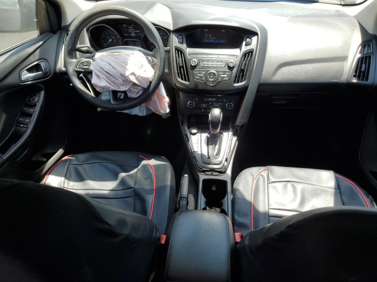 1FADP3FE9JL255446 2018 Ford Focus Se