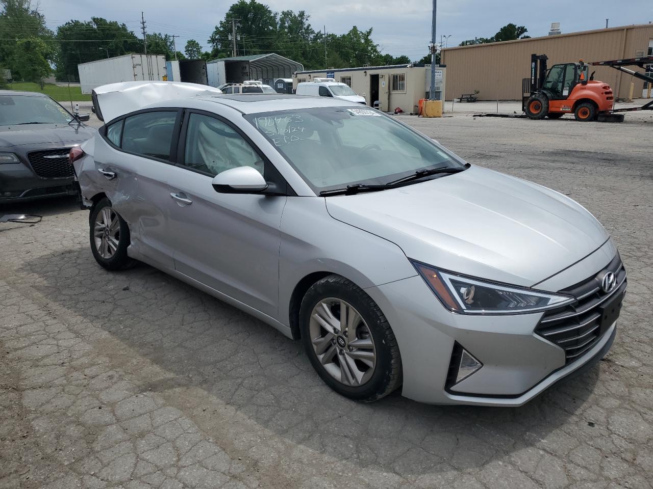 2019 Hyundai Elantra Sel vin: 5NPD84LFXKH483780