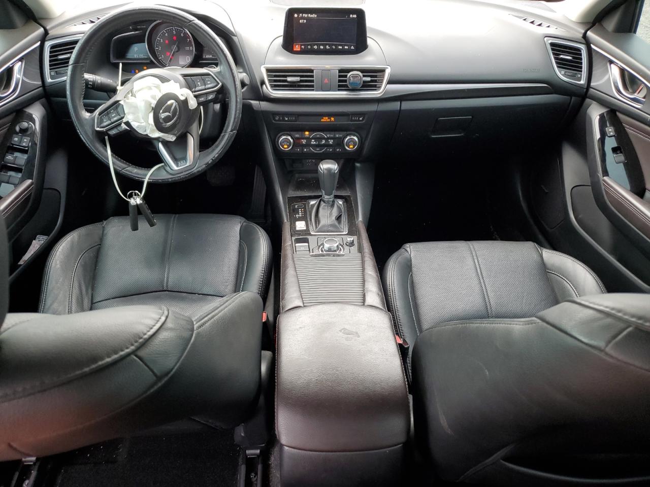 3MZBN1W31JM189299 2018 Mazda 3 Grand Touring