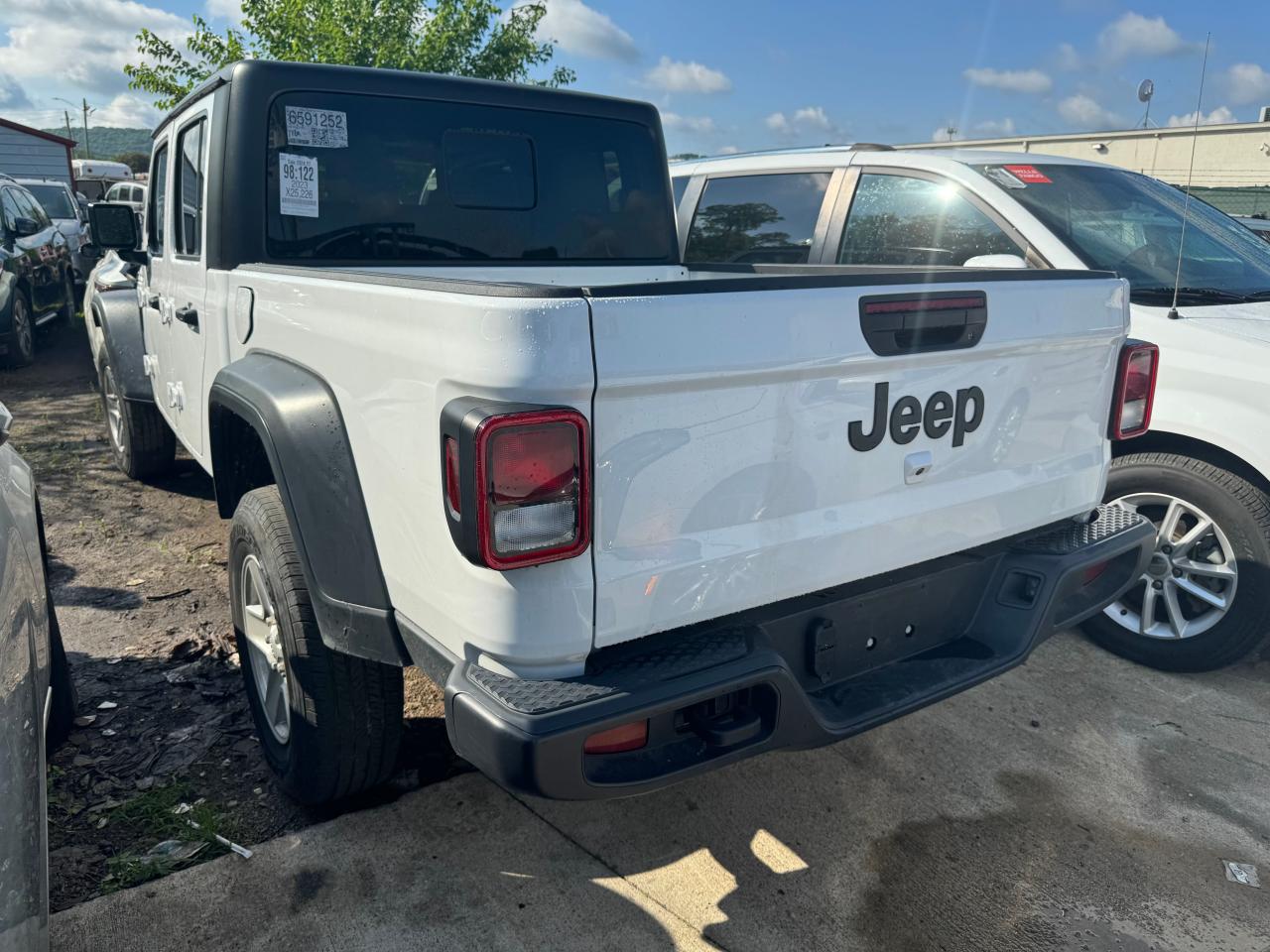 1C6HJTAGXPL522602 2023 Jeep Gladiator Sport