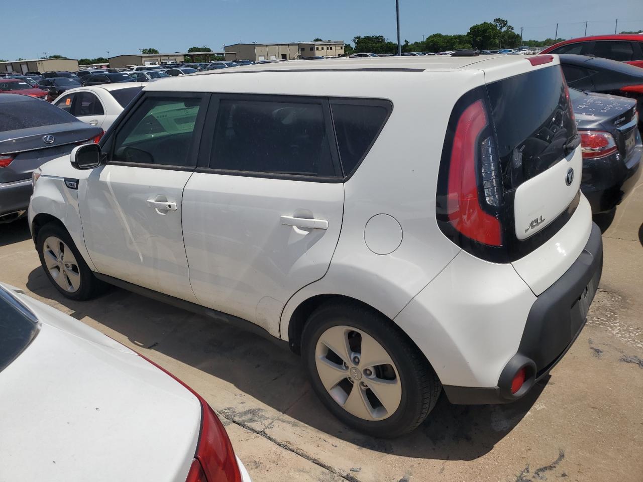 2016 Kia Soul vin: KNDJN2A23G7386710