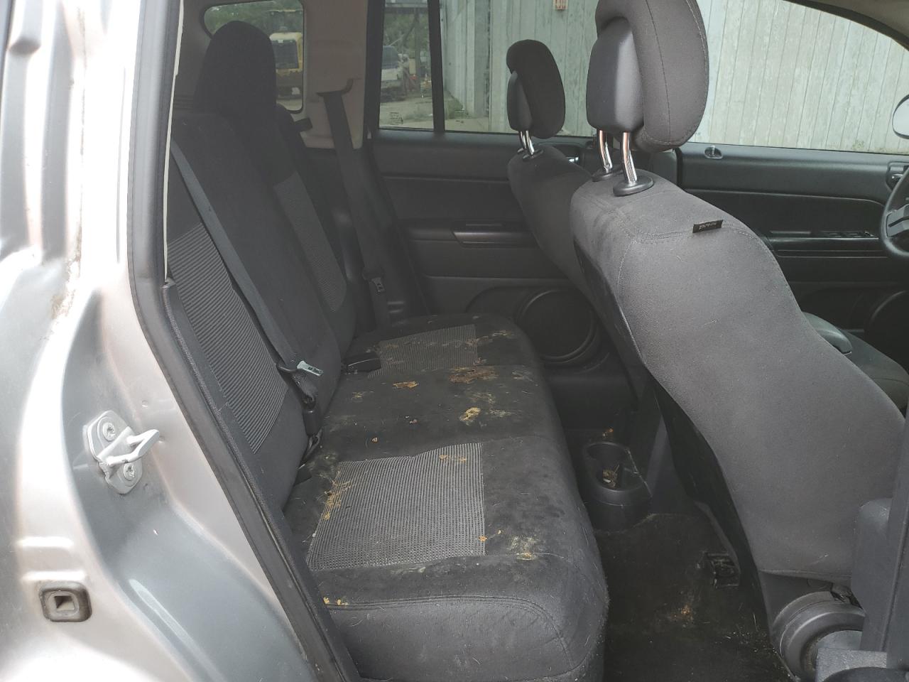 1C4NJDBB6GD509344 2016 Jeep Compass Sport