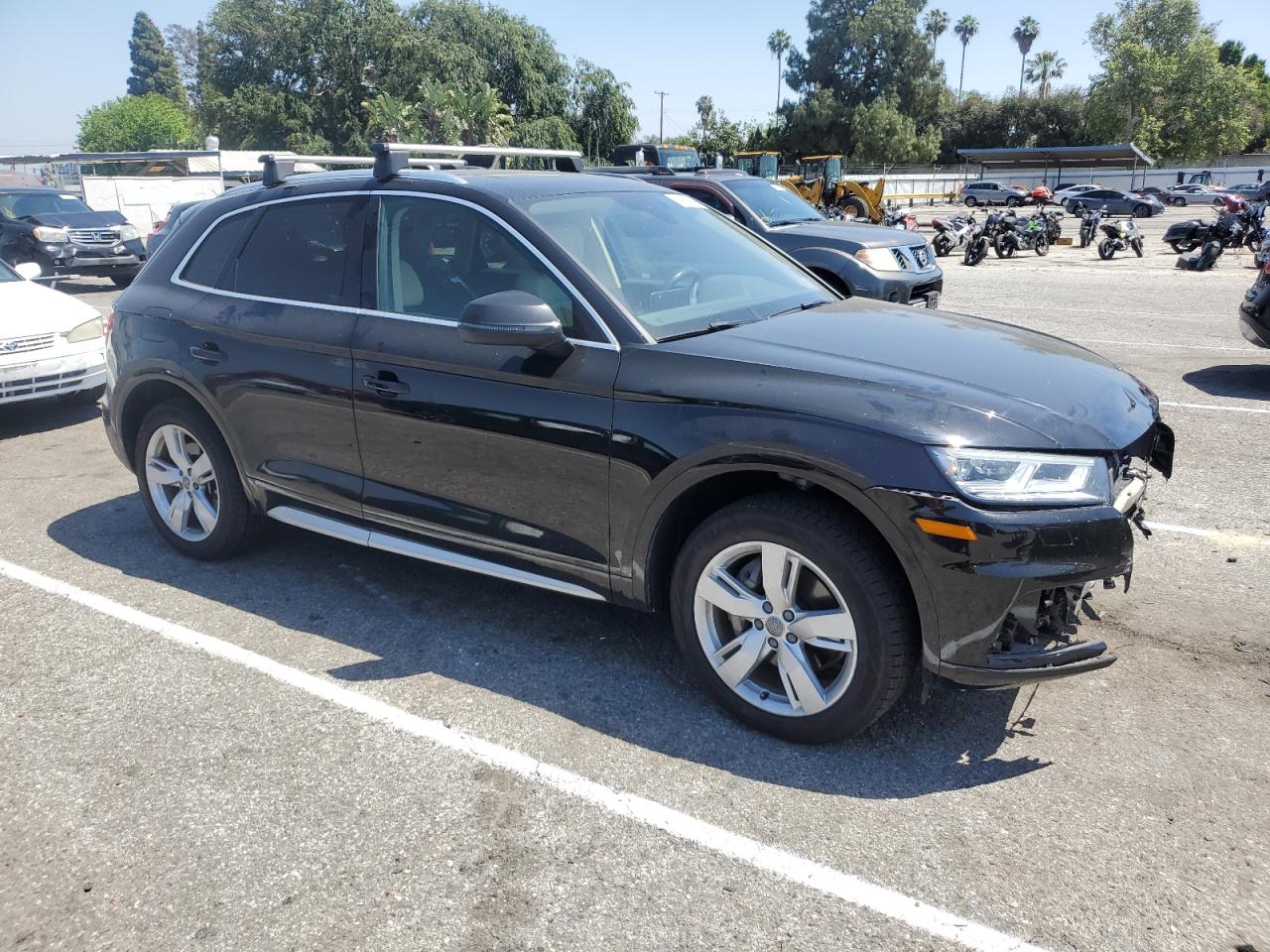 WA1BNAFY2J2233956 2018 Audi Q5 Premium Plus