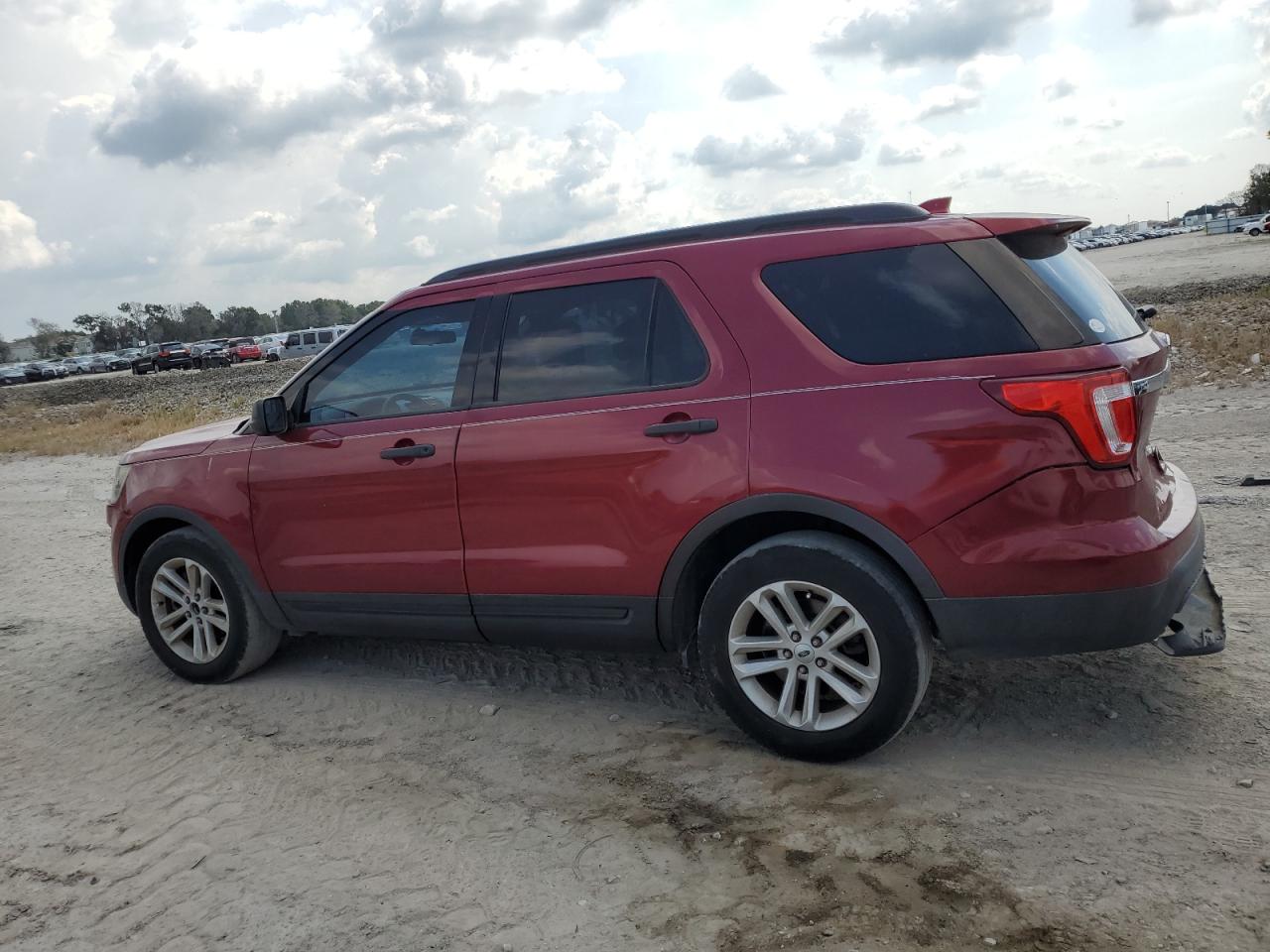 1FM5K7B81HGD00284 2017 Ford Explorer