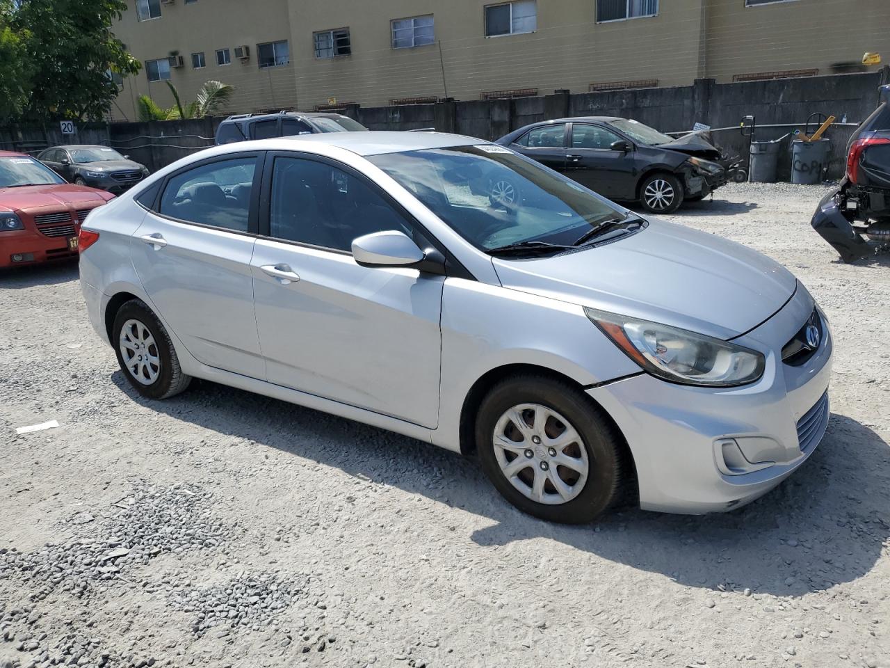 KMHCT4AE1EU642907 2014 Hyundai Accent Gls