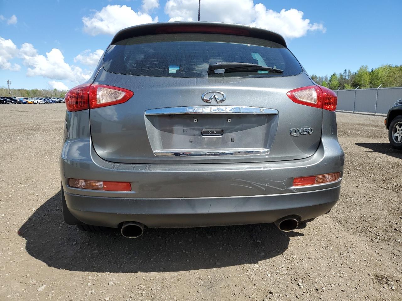 JN1BJ0HR8FM771660 2015 Infiniti Qx50