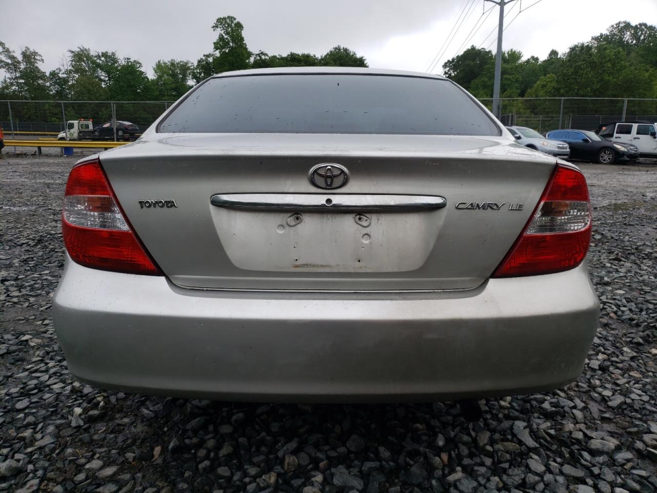 4T1BE32K32U008319 2002 Toyota Camry Le