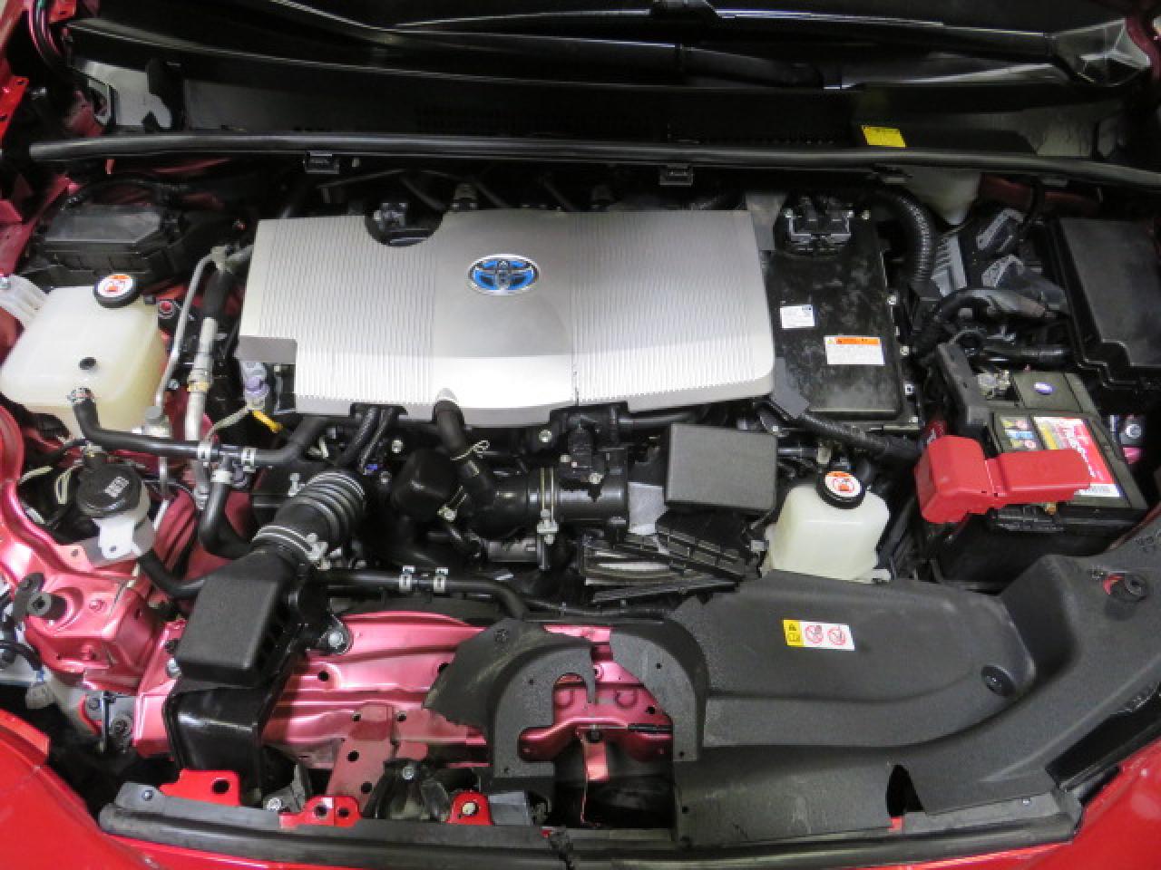 JTDKARFU4J3554887 2018 Toyota Prius