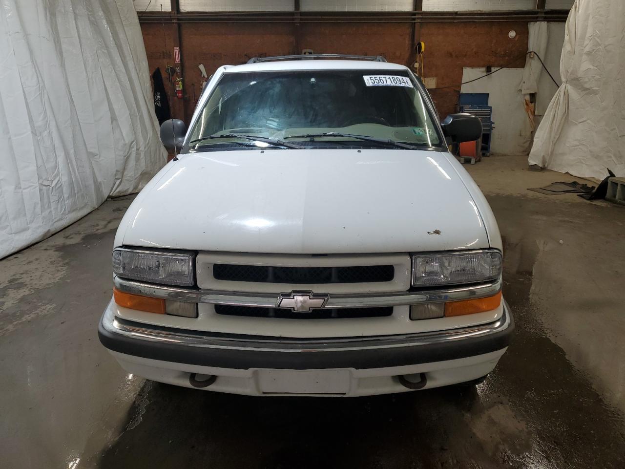 1GNDT13W3W2276692 1998 Chevrolet Blazer