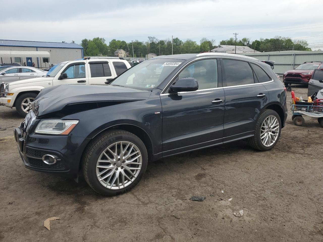 WA1M2AFP5HA077940 2017 Audi Q5 Premium Plus