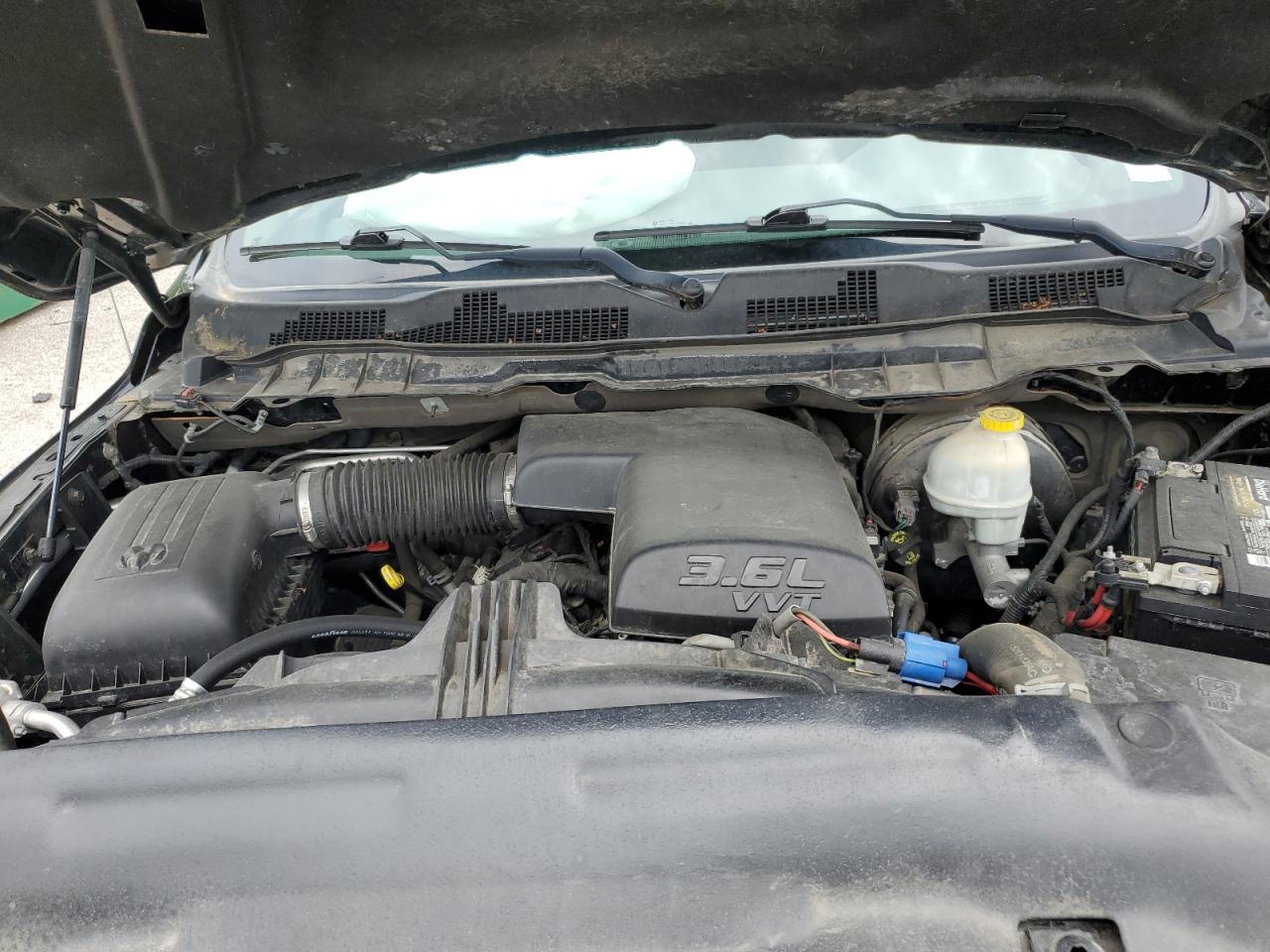 1C6RR7KG1ES332130 2014 Ram 1500 St