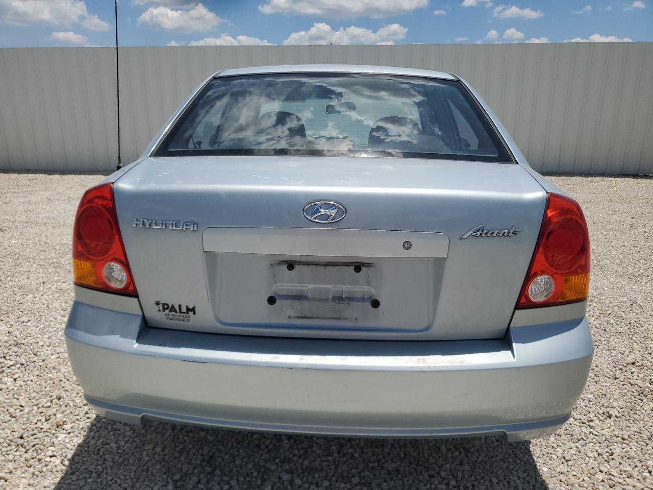 KMHCG45C45U627489 2005 Hyundai Accent Gl