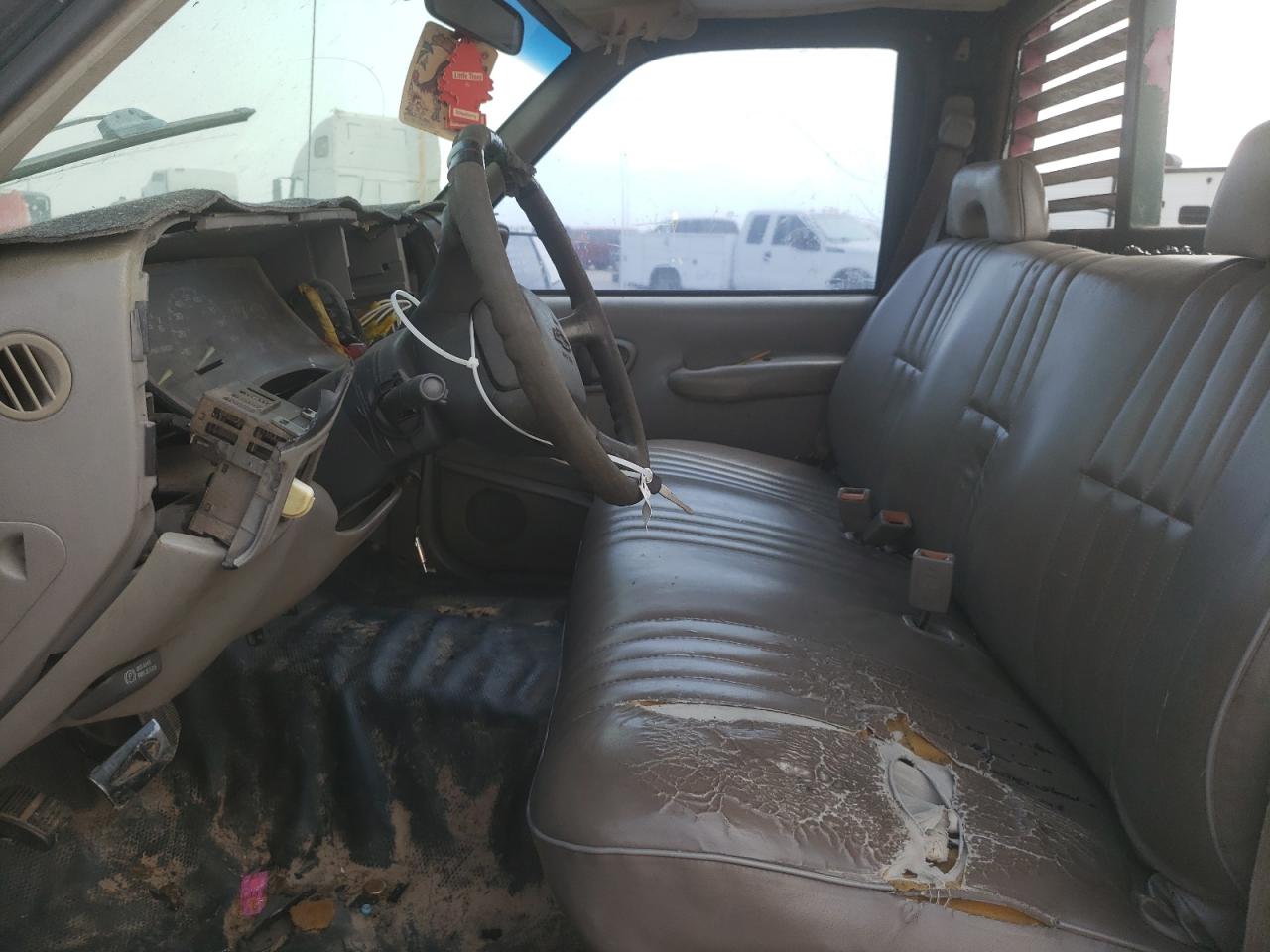 1GCEC14W3WZ229147 1998 Chevrolet Gmt-400 C1500