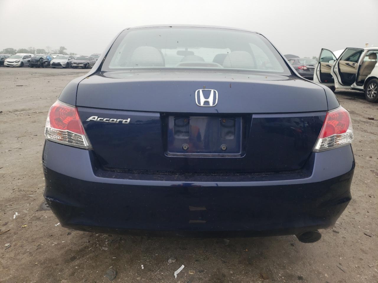 1HGCP2F42AA061314 2010 Honda Accord Lxp