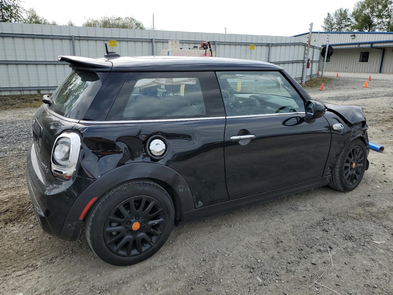 WMWXP7C56H3B93484 2017 Mini Cooper S