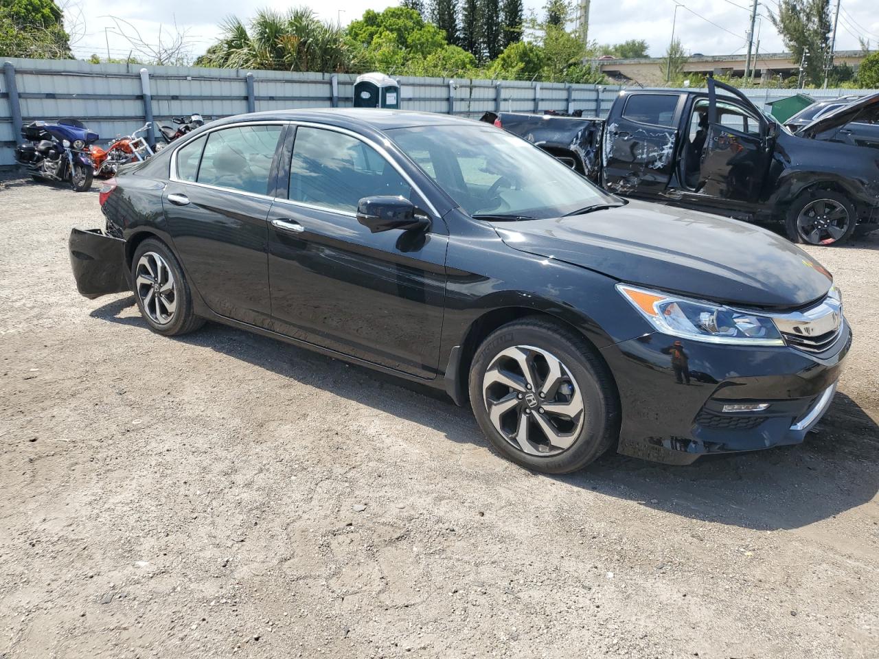 1HGCR3F00GA034814 2016 Honda Accord Exl