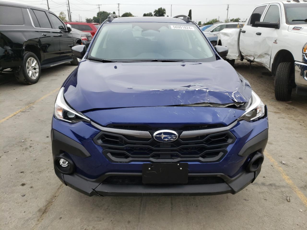 2024 Subaru Crosstrek Premium vin: JF2GUADC2R8310339