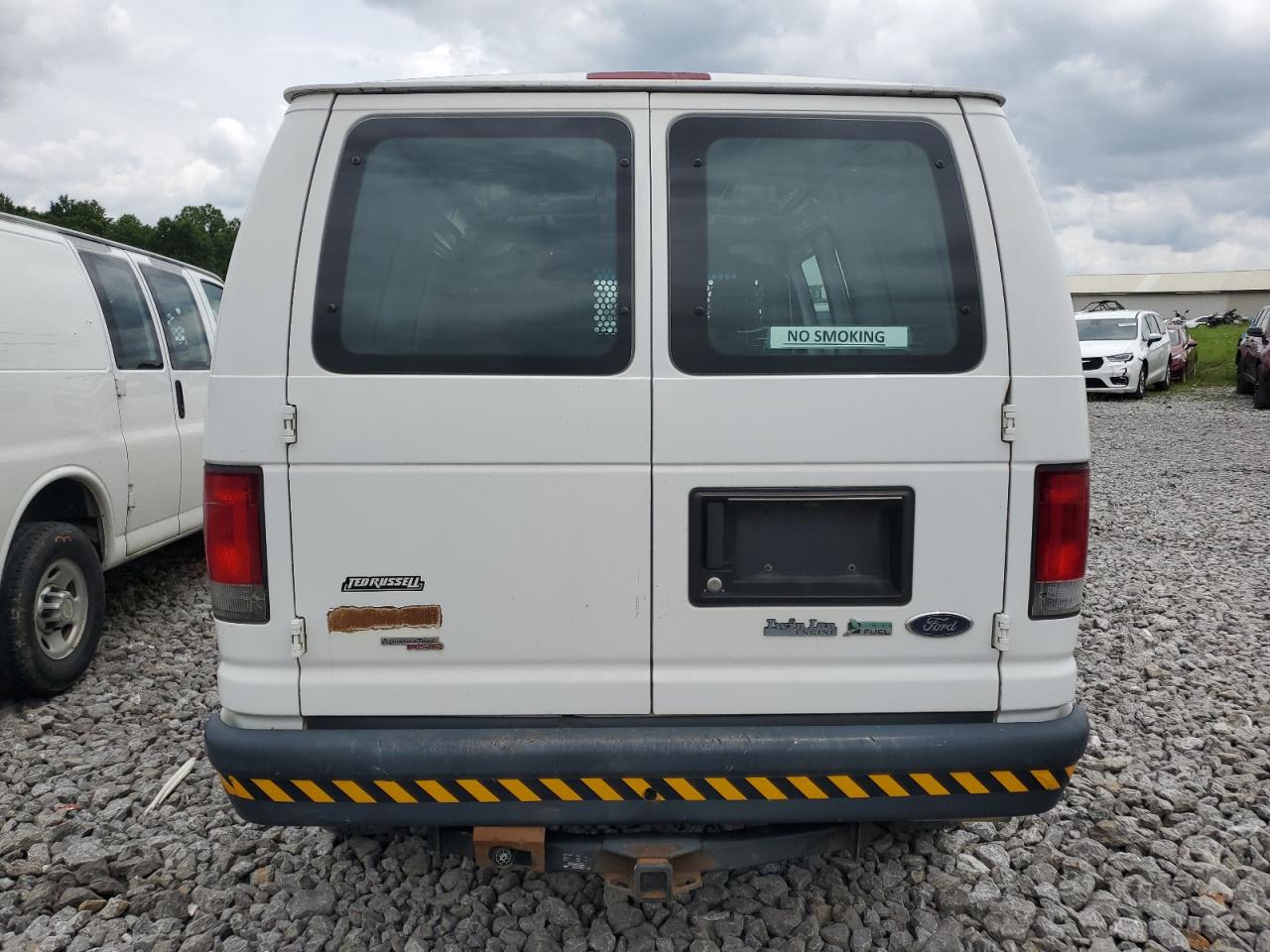 1FTNE2EL8EDB13667 2014 Ford Econoline E250 Van