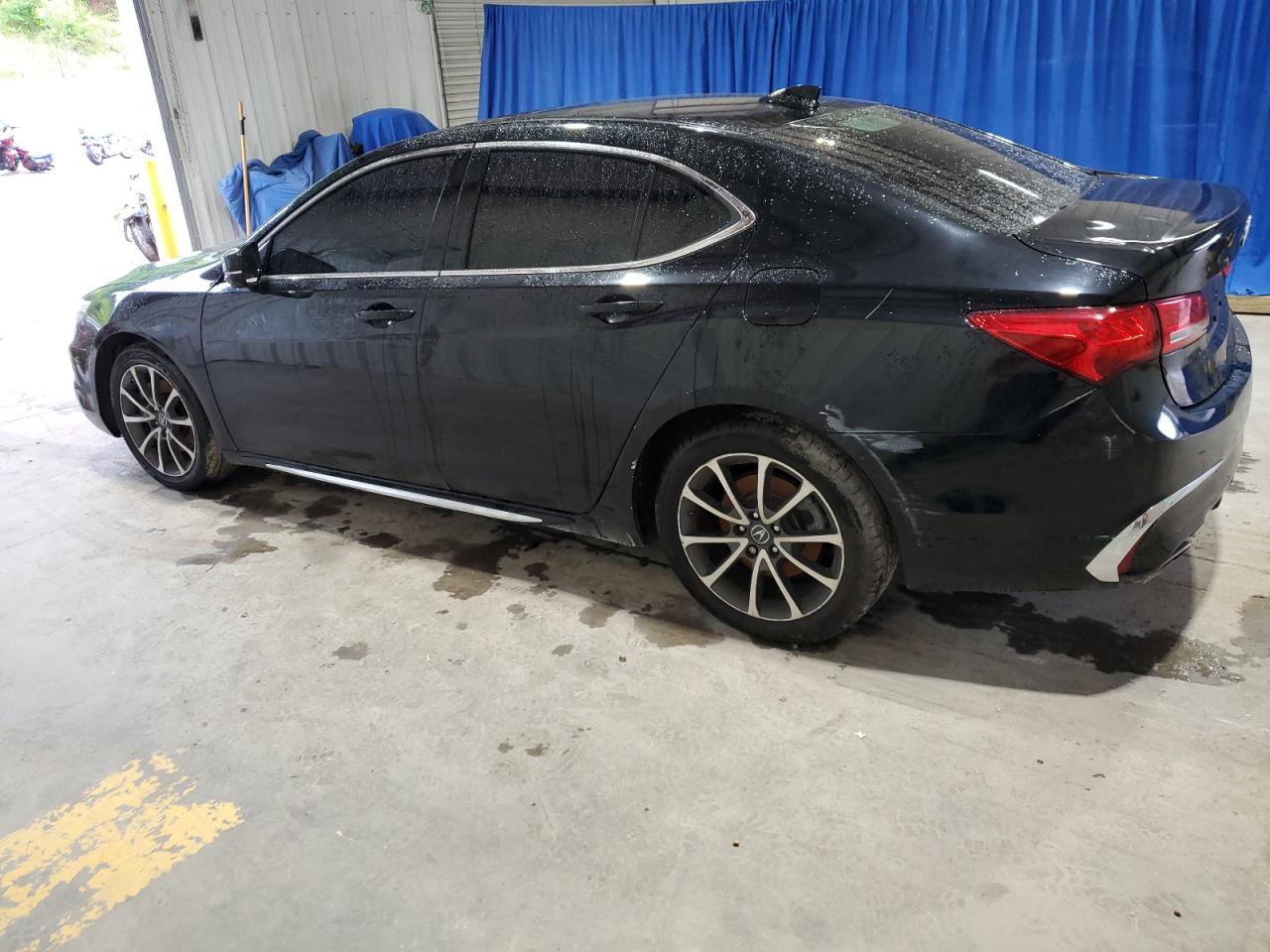 19UUB2F52JA011573 2018 Acura Tlx Tech