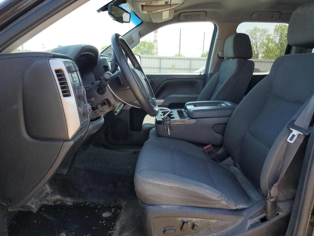 1GCVKREC8HZ175031 2017 Chevrolet Silverado K1500 Lt