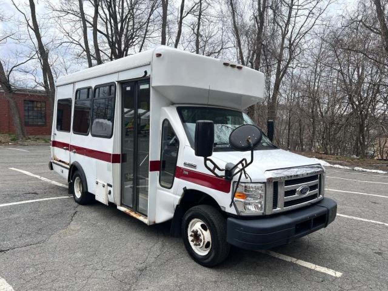 2013 Ford Econoline E350 Super Duty Cutaway Van vin: 1FDEE3FL9DDA79091