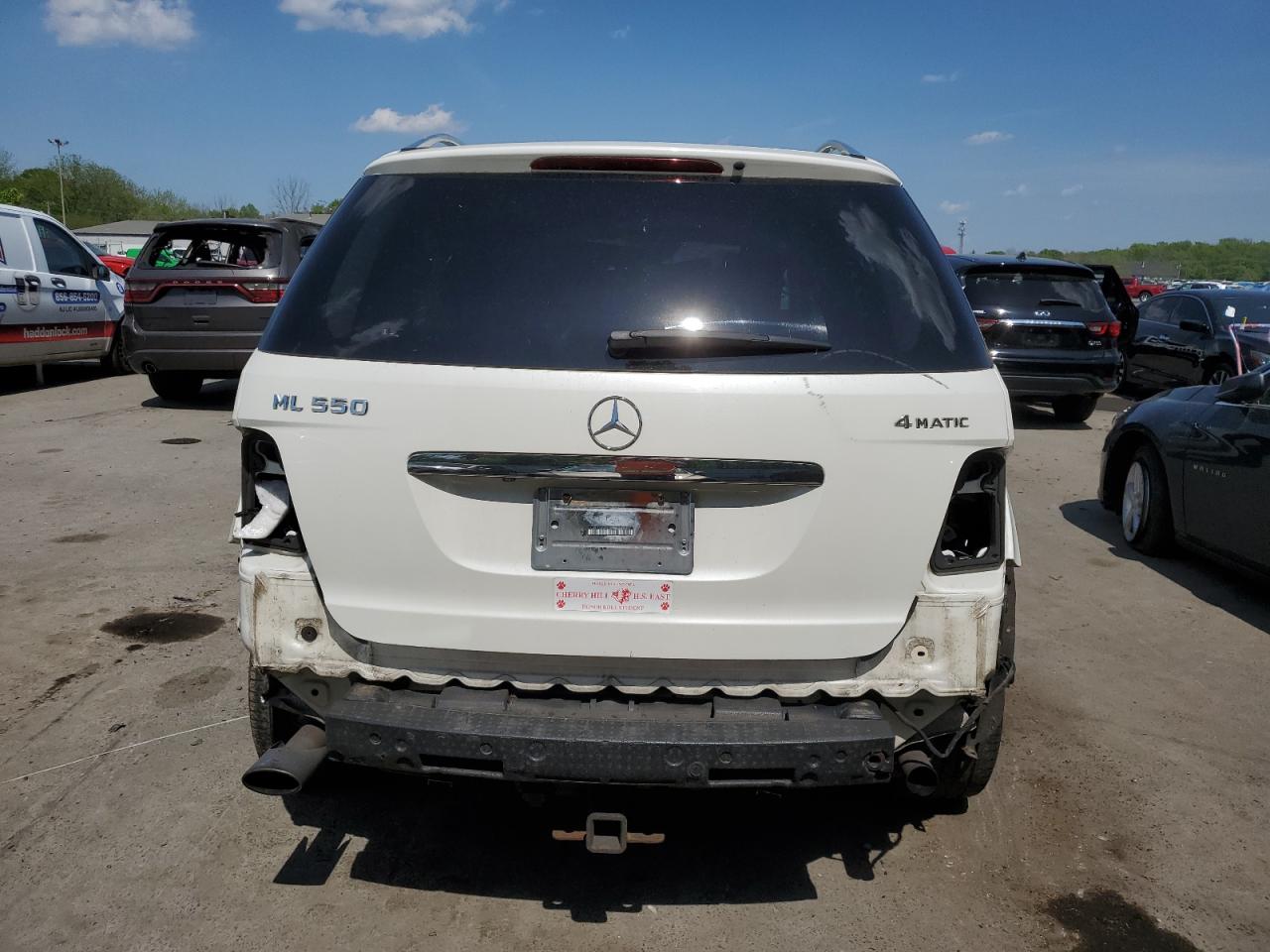 4JGBB7CB1BA653986 2011 Mercedes-Benz Ml 550 4Matic