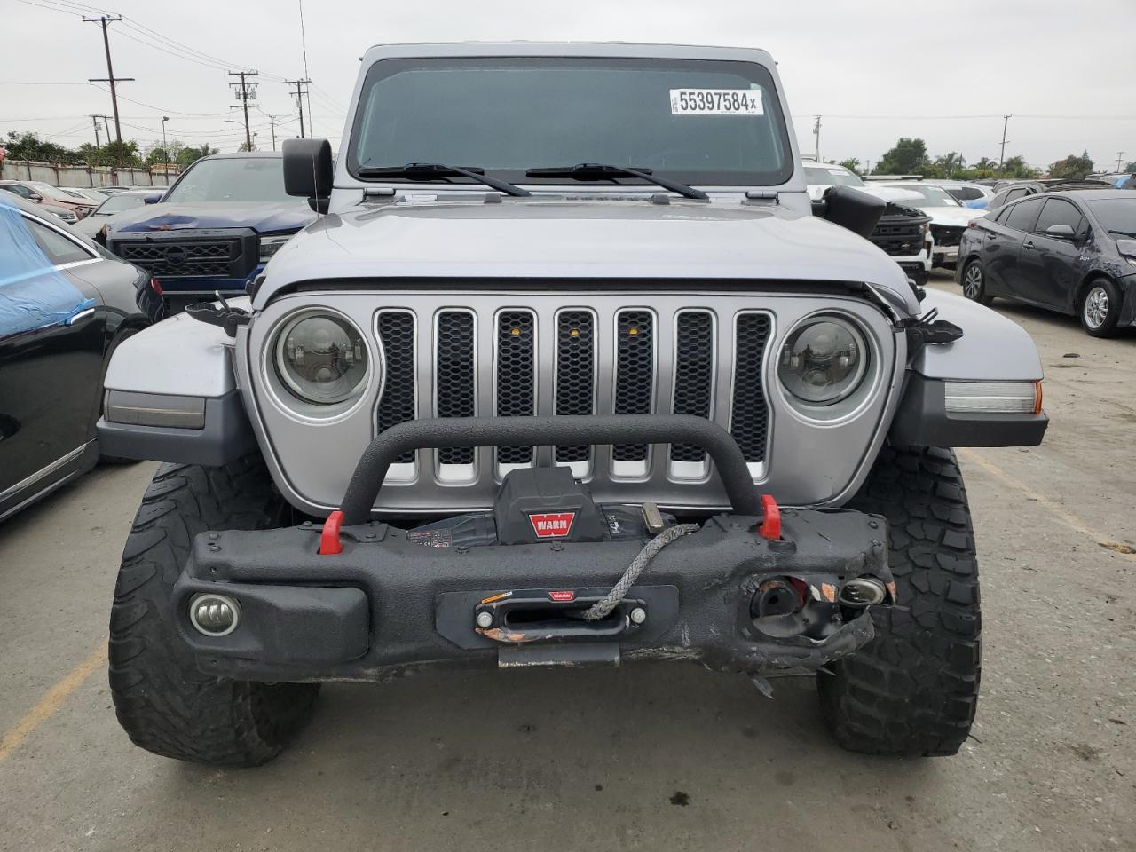 2020 Jeep Wrangler Unlimited Sahara vin: 1C4HJXEN8LW240279