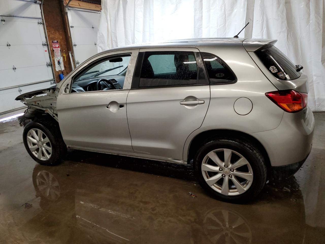 4A4AR3AU2FE005220 2015 Mitsubishi Outlander Sport Es