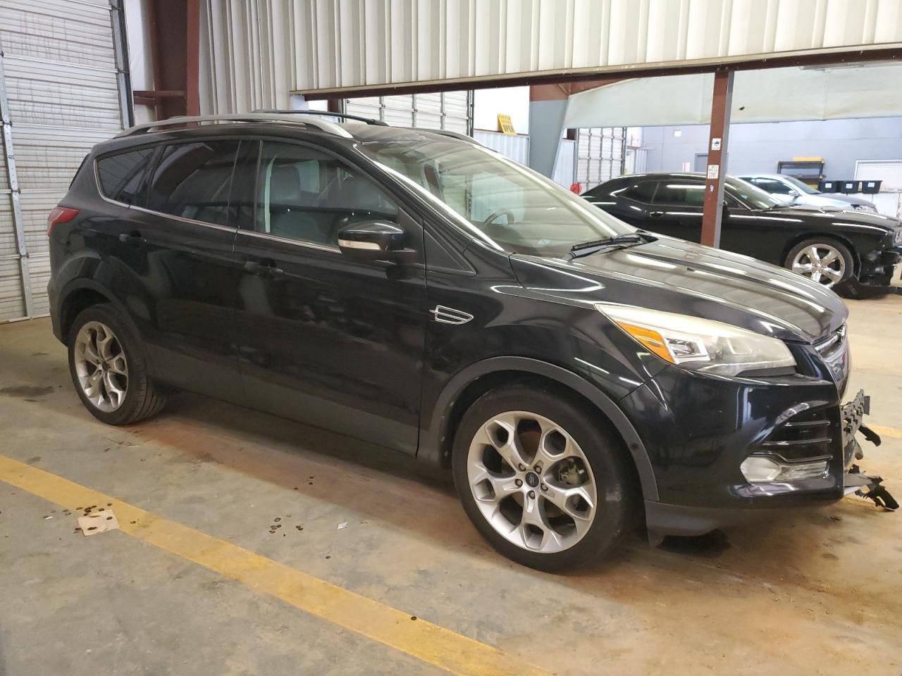 1FMCU0J99DUD83557 2013 Ford Escape Titanium