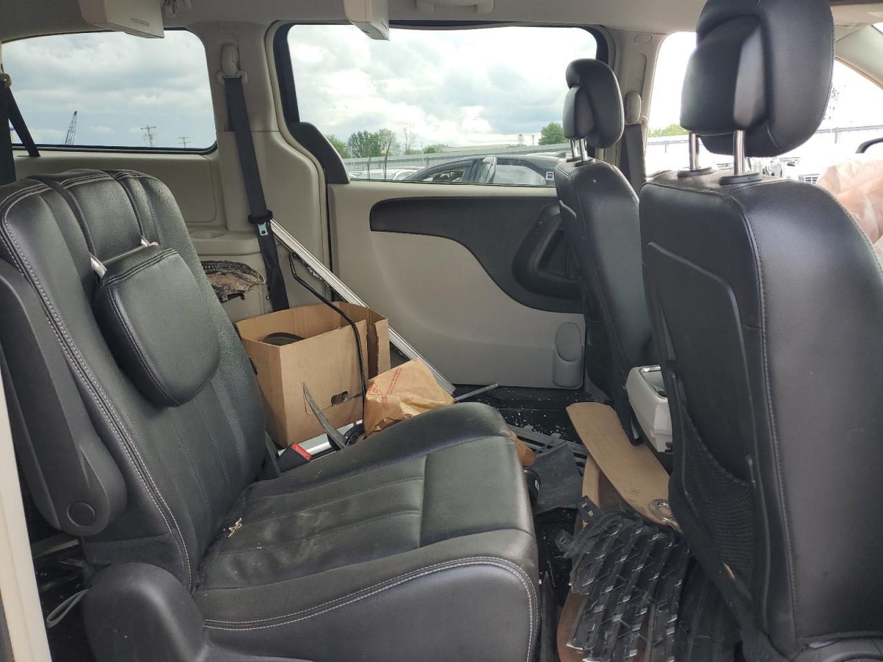 2C4RC1BG3GR259774 2016 Chrysler Town & Country Touring