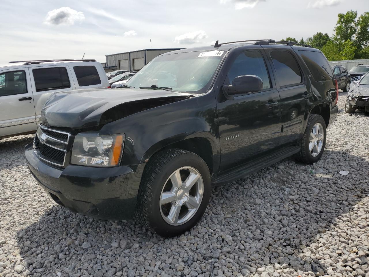 1GNSKBE00BR163051 2011 Chevrolet Tahoe K1500 Lt