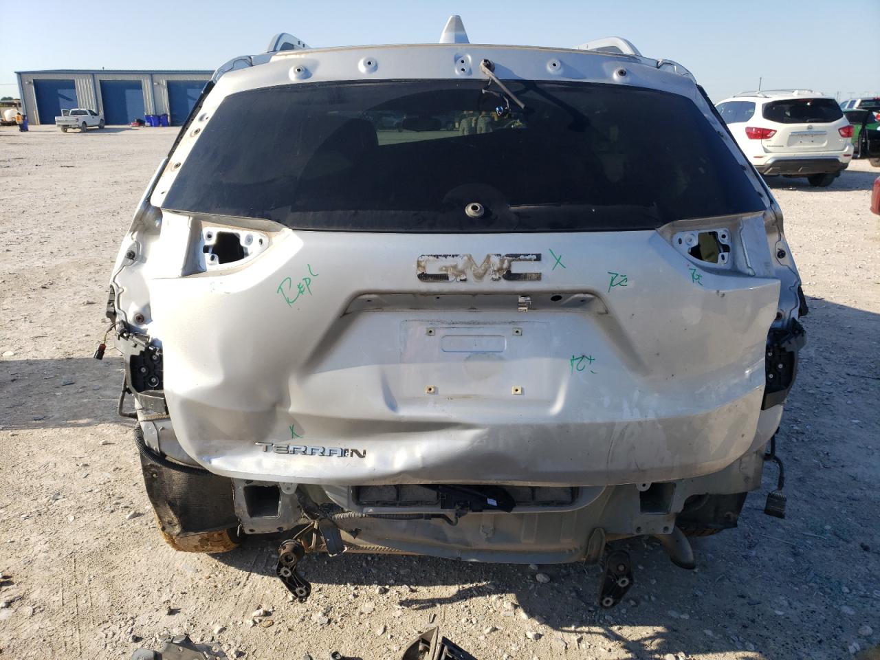 3GKALPEV6KL368654 2019 GMC Terrain Slt