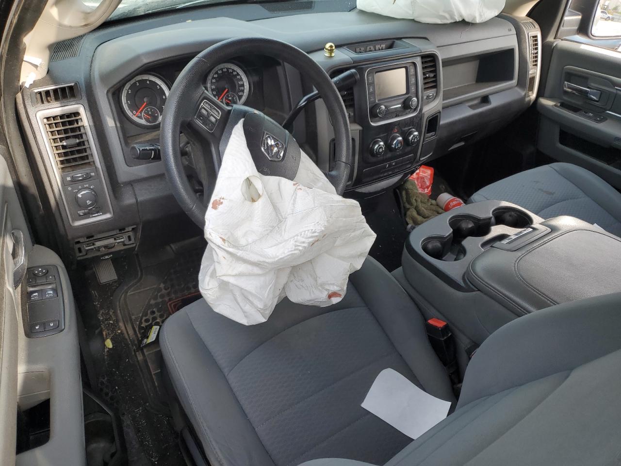 3C6JR6AT1EG135164 2014 Ram 1500 St