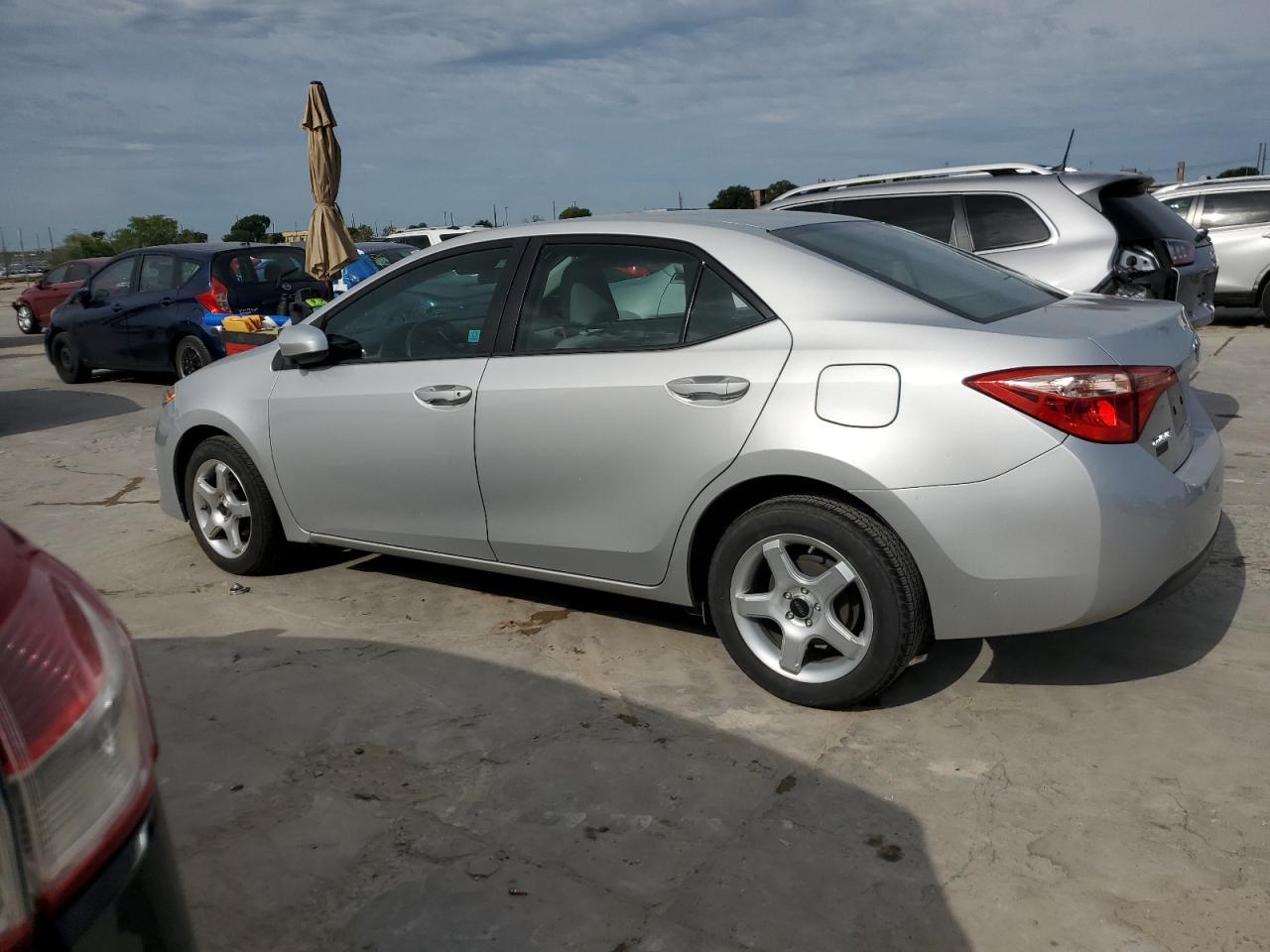 5YFBURHE4JP785874 2018 Toyota Corolla L